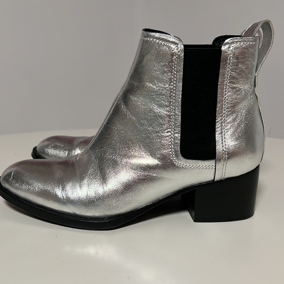 Excellent Rag & Bone Silver Leather Ankle Booties - Picture 8 of 14